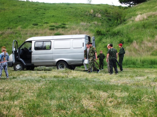 Война, войной-обед по расписанию.JPG